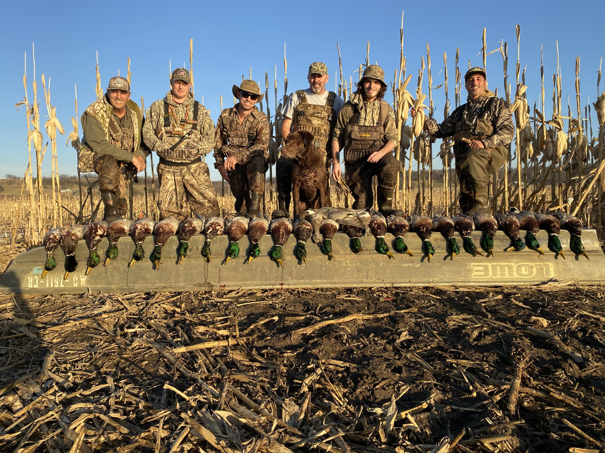 Squaw Creek Hunt Club - Guide Service - Guided Duck Hunts in Northwest Missouri - 855-473-2875